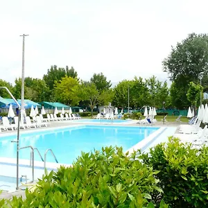 Campeggio Camping Giardino, Marina di Massa